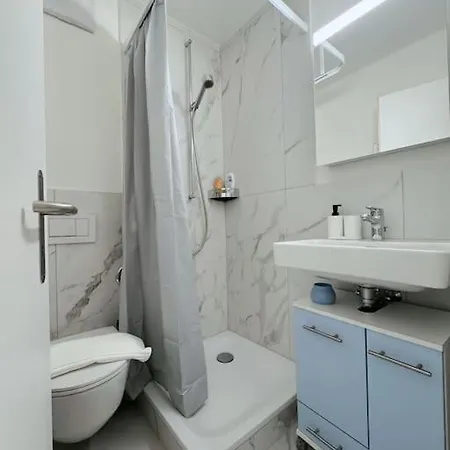 Central Brand New Appartement